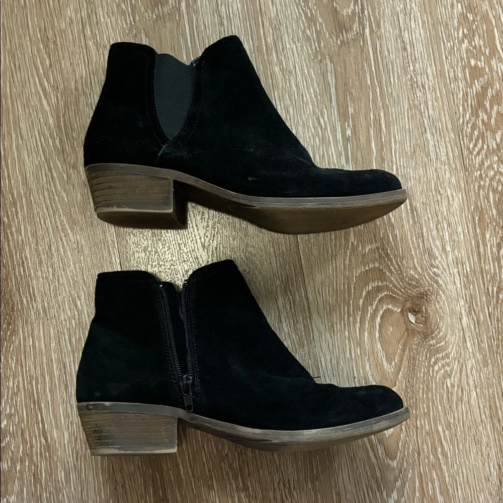 Kensie ‘Garry’ black suede ankle boots/booties, size 8
